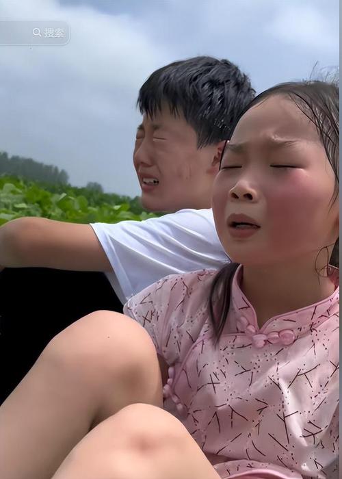 新澳门最快开奖和杂技演员表演中摔落与杂技演员表演中摔落的是谁